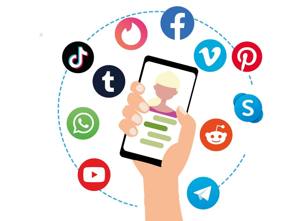 social media, applications, apps, thoughts, social media applications, symbols, circle, tree, networks, internet, like, social, social network, facebook, networking, multimedia, nature, chat, communication, favor, mobile, cellphone, screen
